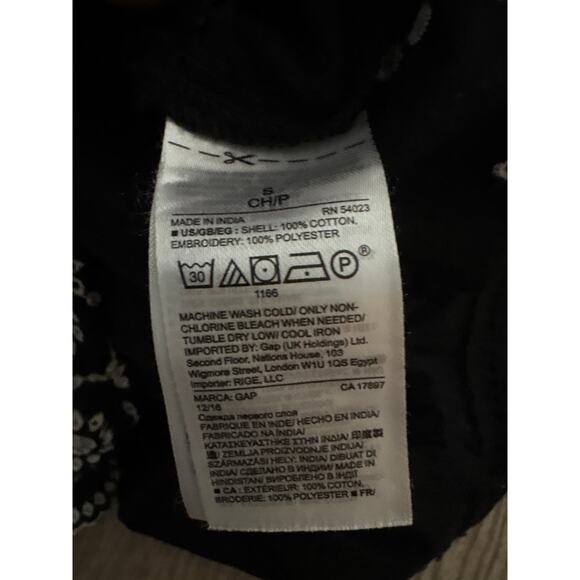 Vintage GAP Black Embroidered Boho Smock Top Cotton S - Picture 3 of 6